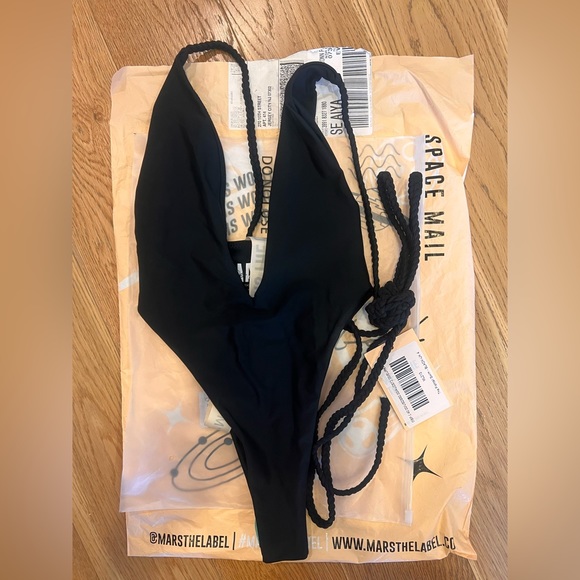 Mars the label- Fishtail Swim- Black size UK 4 - Picture 2 of 5